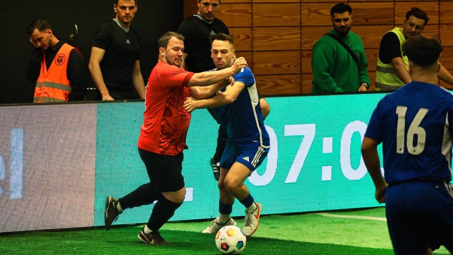 2023 Hallenstadtmeisterschaft Olschewski gegen Kerim König Foto Lukas