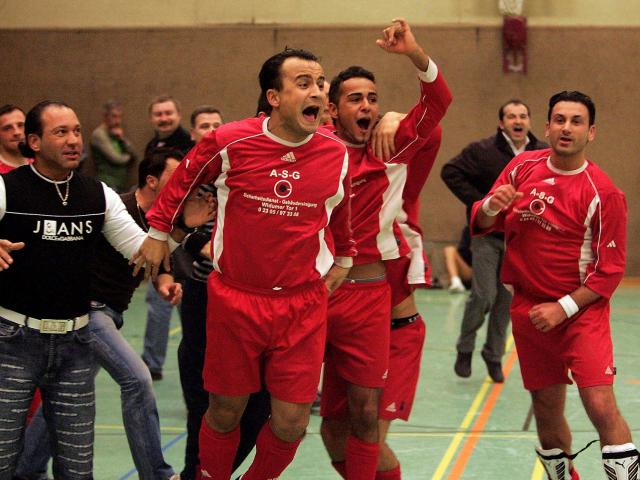 2006_SP01_09_FB_STM_Yeni_Jubel_JL_1