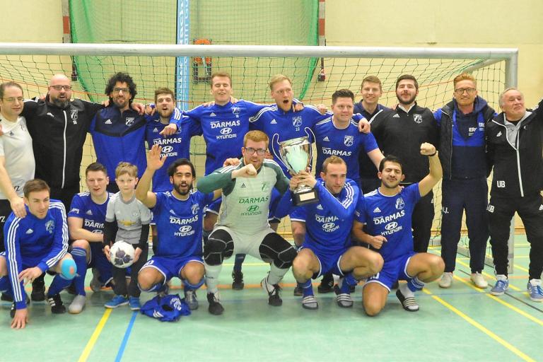 sp 200105cr FB Hallenstadtmeisterschaft Endspiel 15 (Engel)